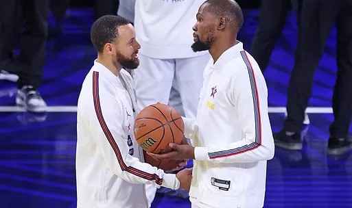 开云官网-引力值”榜单：库里、KD、东契奇连续四周排名前三