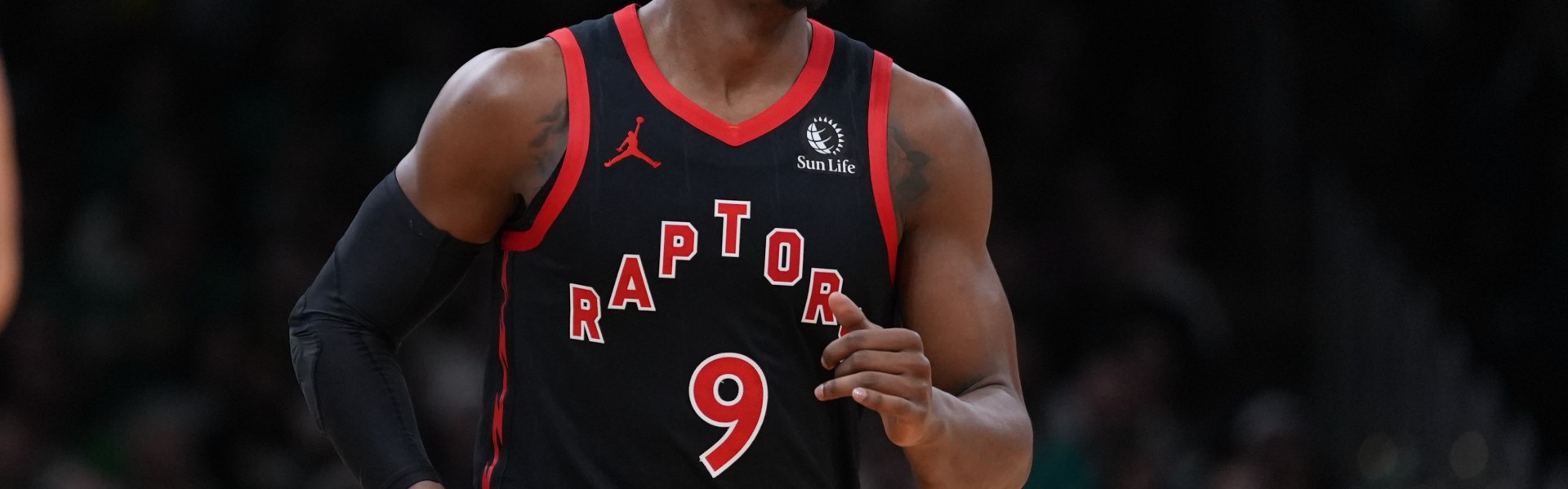 开云体育APP下载-英格拉姆：巴雷特主动接受了防守挑战 为他防守上的转变感到骄傲